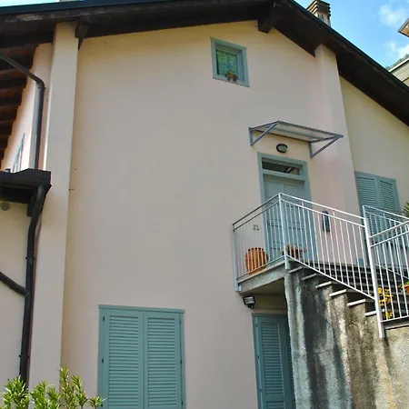 On 2 Levels With Large Terrace Lake View * Sala Comacina