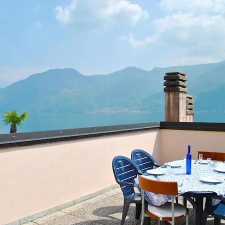 Apartment On 2 Levels With Large Terrace Lake View *